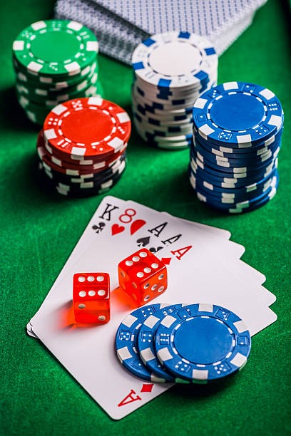 mi77 platform interface showing slot tournaments and sportsbook markets